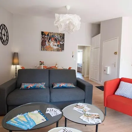 Le Saint Gimer - Vue Sur La Cite Medievale - Climatisation *